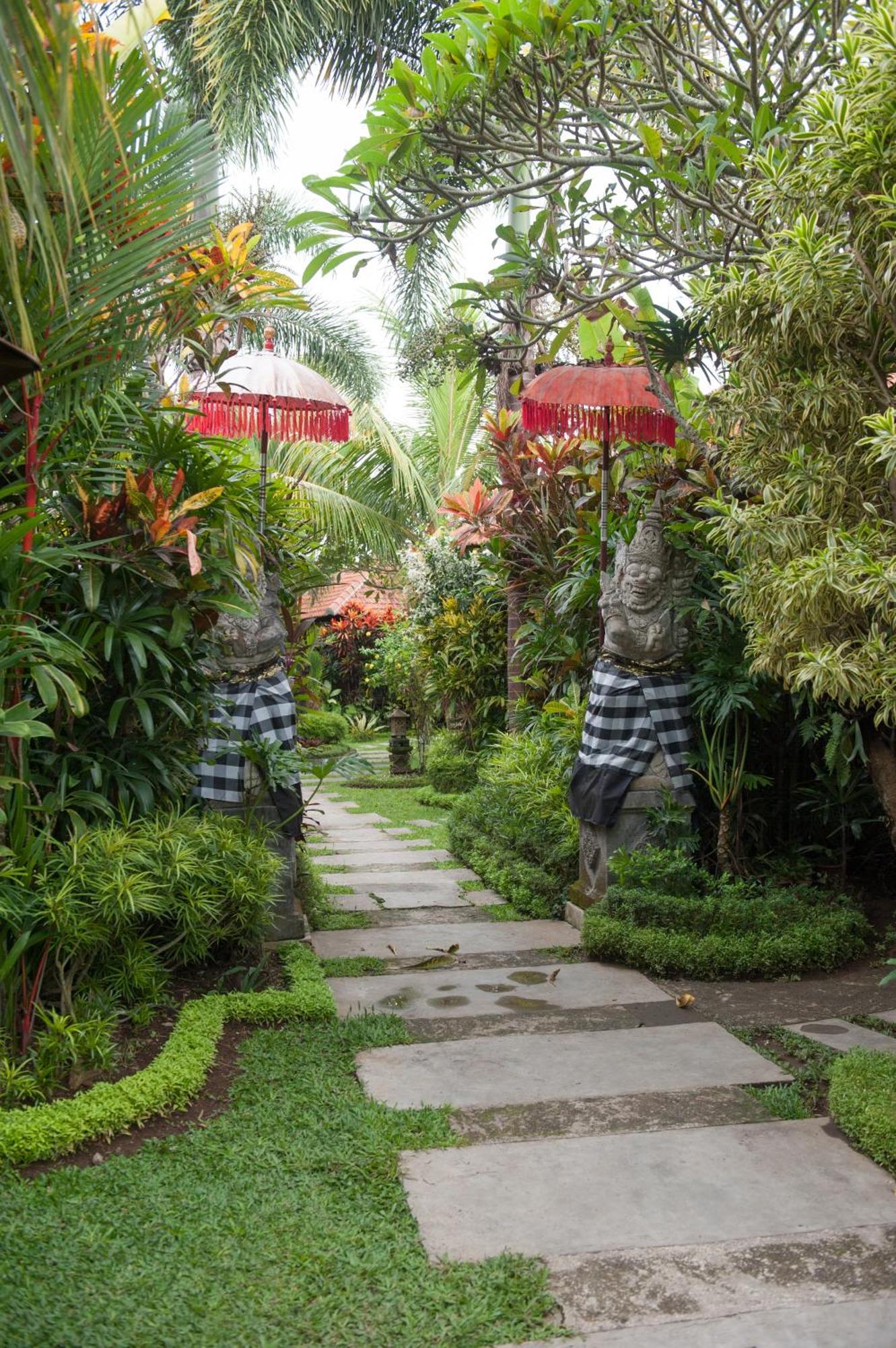 Saka Village Resort Ubud Ngoại thất bức ảnh